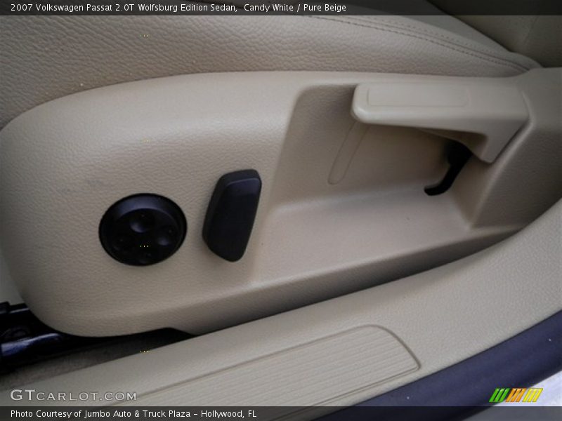 Candy White / Pure Beige 2007 Volkswagen Passat 2.0T Wolfsburg Edition Sedan