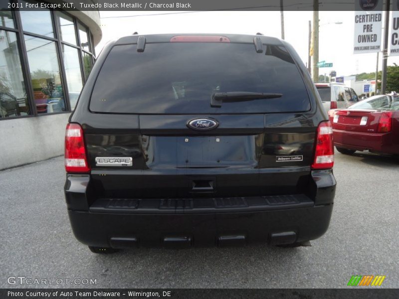 Tuxedo Black Metallic / Charcoal Black 2011 Ford Escape XLT