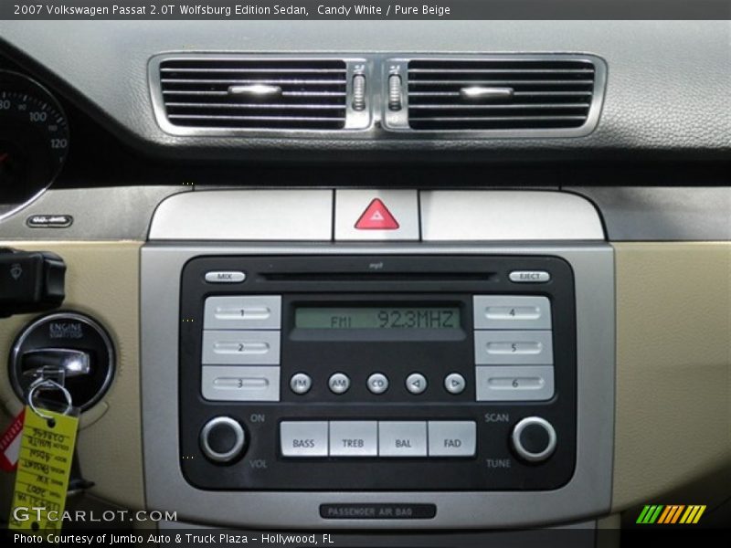 Candy White / Pure Beige 2007 Volkswagen Passat 2.0T Wolfsburg Edition Sedan