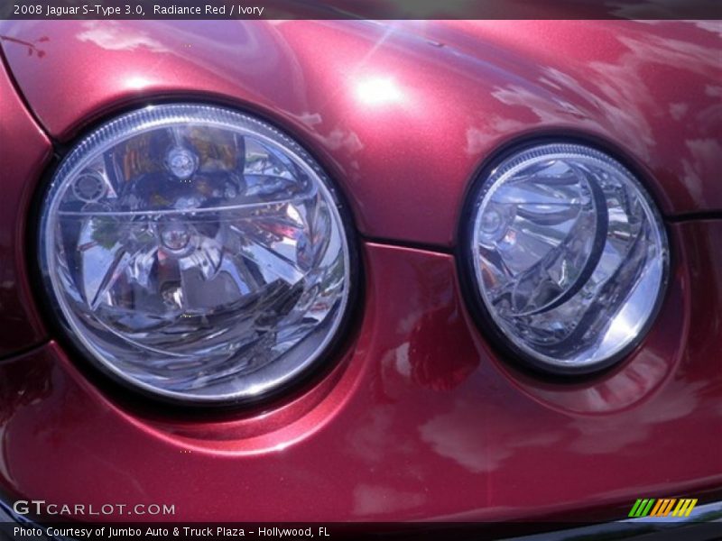 Radiance Red / Ivory 2008 Jaguar S-Type 3.0