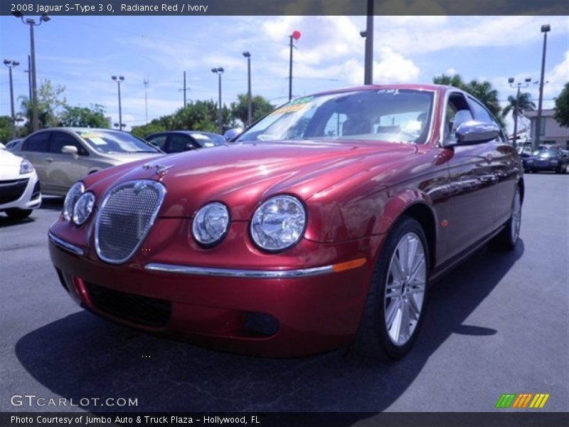 Radiance Red / Ivory 2008 Jaguar S-Type 3.0
