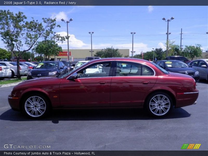 Radiance Red / Ivory 2008 Jaguar S-Type 3.0