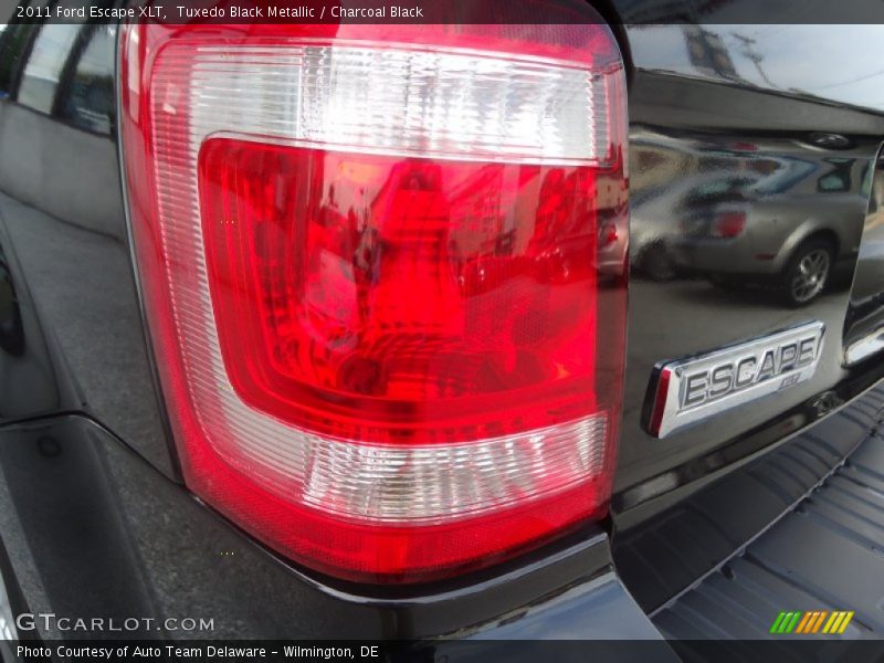 Tuxedo Black Metallic / Charcoal Black 2011 Ford Escape XLT