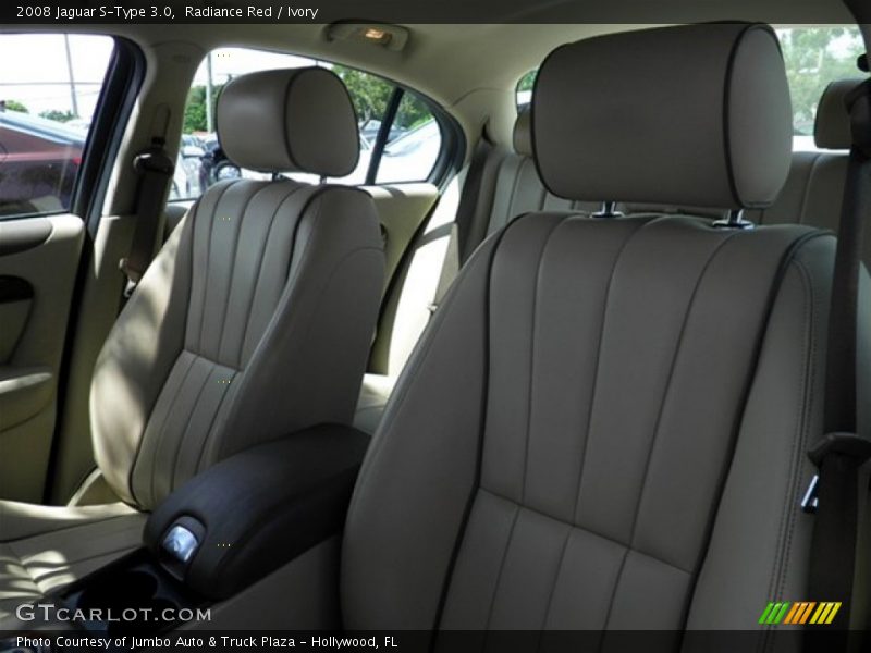 Radiance Red / Ivory 2008 Jaguar S-Type 3.0