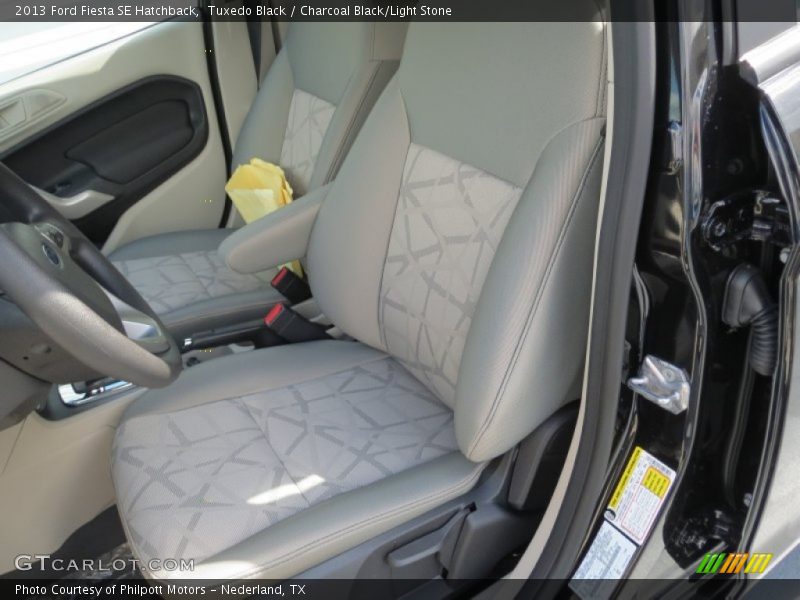  2013 Fiesta SE Hatchback Charcoal Black/Light Stone Interior