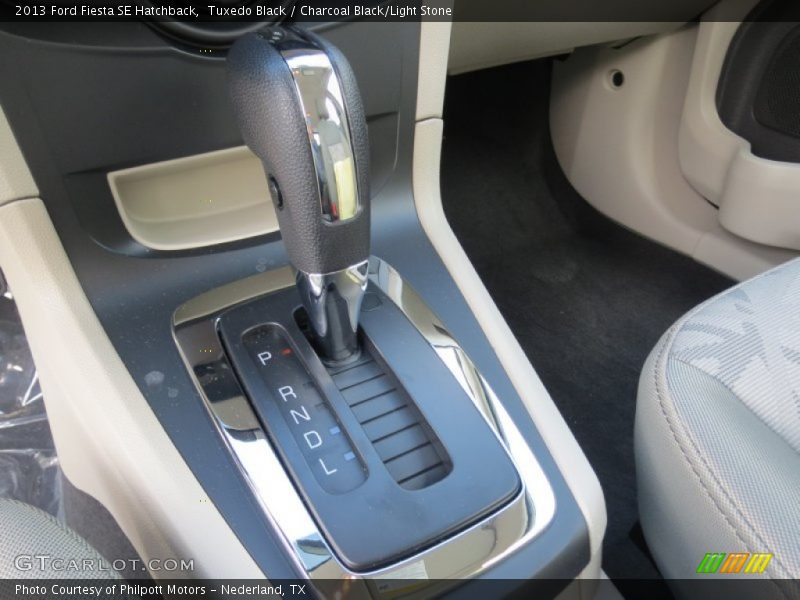  2013 Fiesta SE Hatchback 6 Speed PowerShift Automatic Shifter