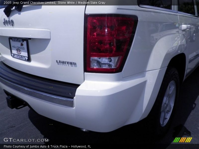Stone White / Medium Slate Gray 2005 Jeep Grand Cherokee Limited