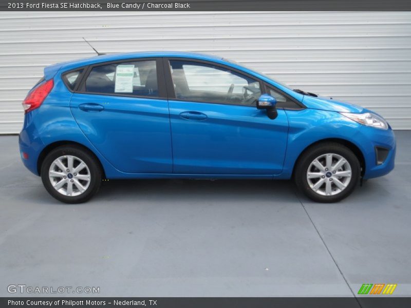  2013 Fiesta SE Hatchback Blue Candy
