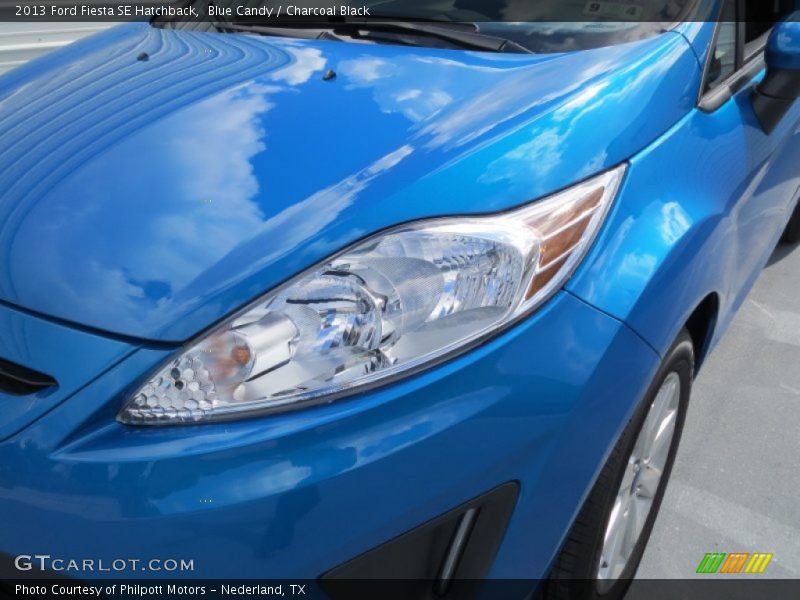 Blue Candy / Charcoal Black 2013 Ford Fiesta SE Hatchback