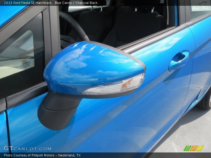 Blue Candy / Charcoal Black 2013 Ford Fiesta SE Hatchback