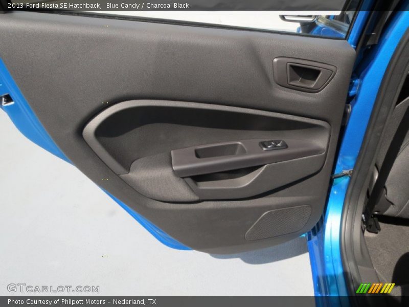 Door Panel of 2013 Fiesta SE Hatchback