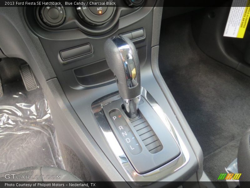  2013 Fiesta SE Hatchback 6 Speed PowerShift Automatic Shifter