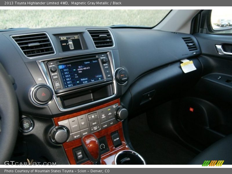 Magnetic Gray Metallic / Black 2013 Toyota Highlander Limited 4WD