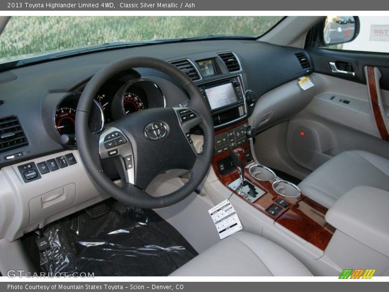 Classic Silver Metallic / Ash 2013 Toyota Highlander Limited 4WD