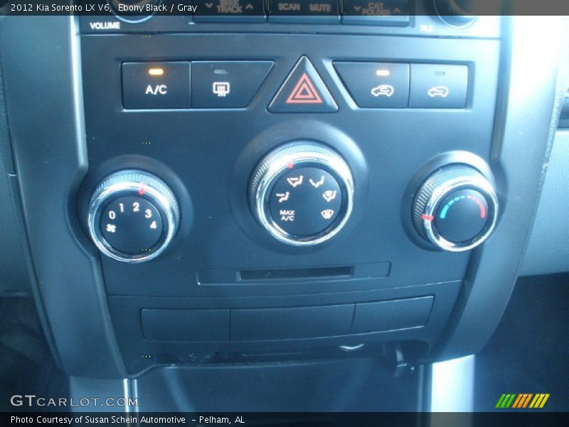 Ebony Black / Gray 2012 Kia Sorento LX V6