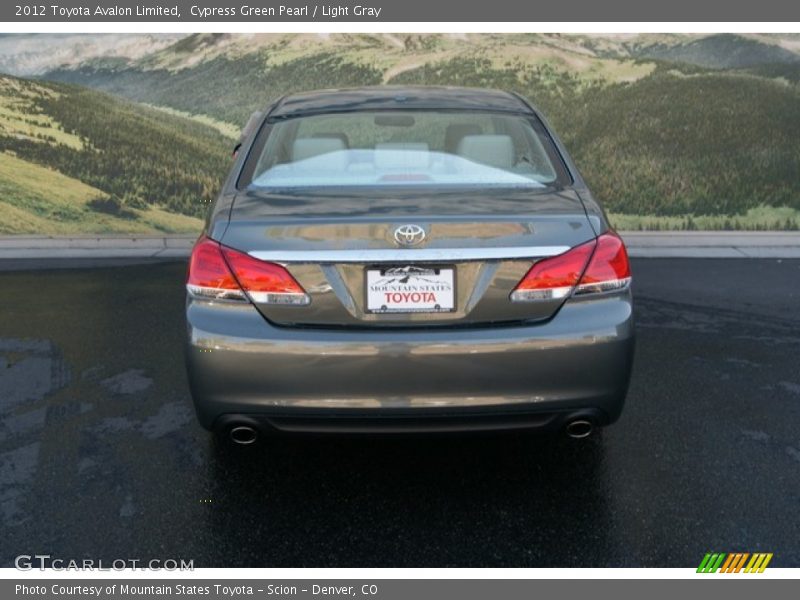 Cypress Green Pearl / Light Gray 2012 Toyota Avalon Limited