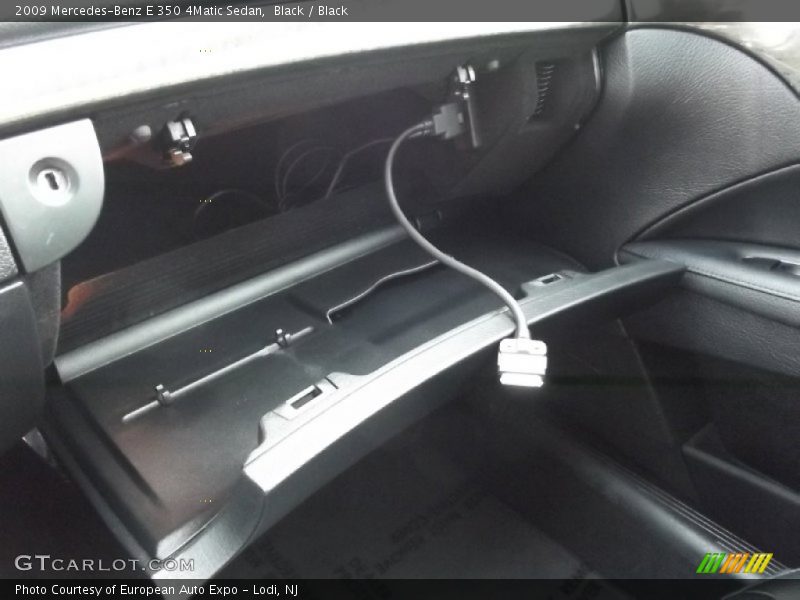 Black / Black 2009 Mercedes-Benz E 350 4Matic Sedan