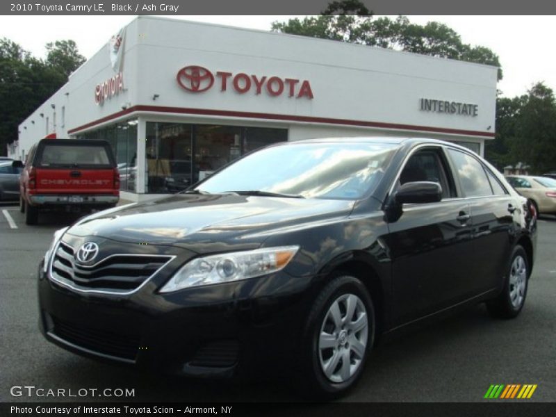 Black / Ash Gray 2010 Toyota Camry LE