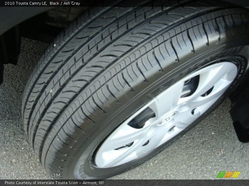 Black / Ash Gray 2010 Toyota Camry LE