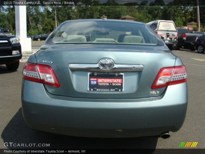 Spruce Mica / Bisque 2010 Toyota Camry XLE