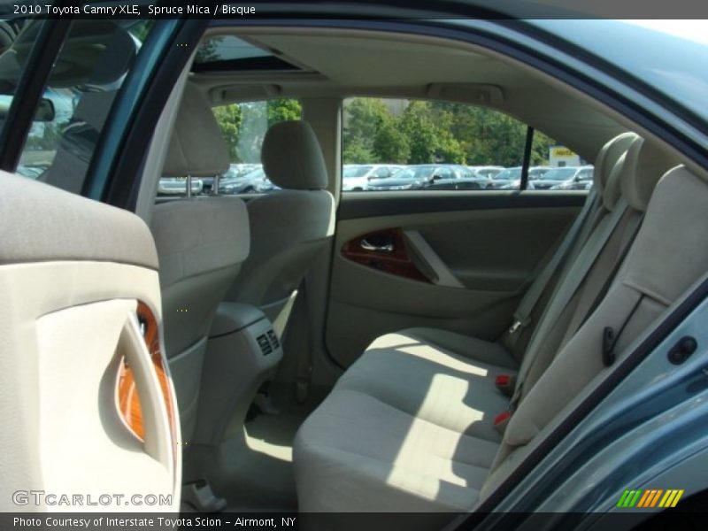 Spruce Mica / Bisque 2010 Toyota Camry XLE