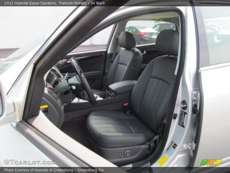 Front Seat of 2013 Equus Signature