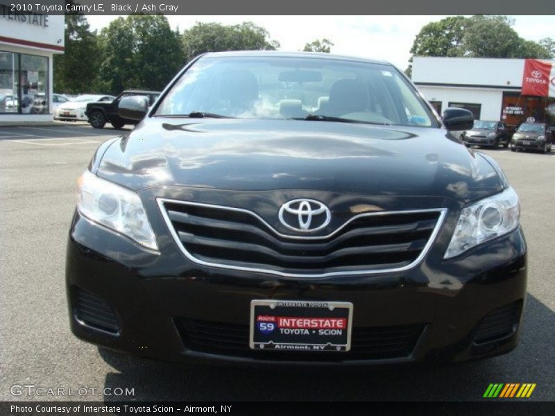Black / Ash Gray 2010 Toyota Camry LE