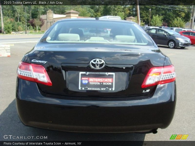 Black / Ash Gray 2010 Toyota Camry LE