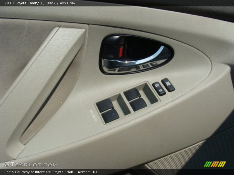 Black / Ash Gray 2010 Toyota Camry LE