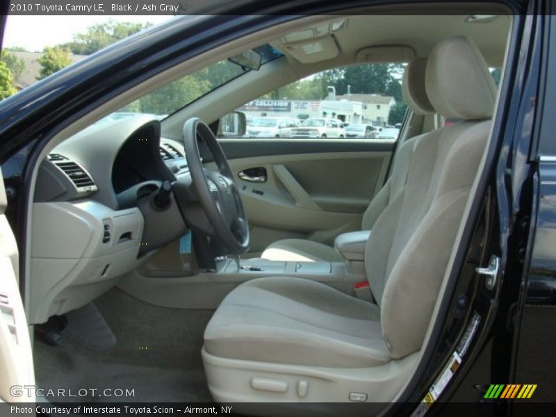 Black / Ash Gray 2010 Toyota Camry LE
