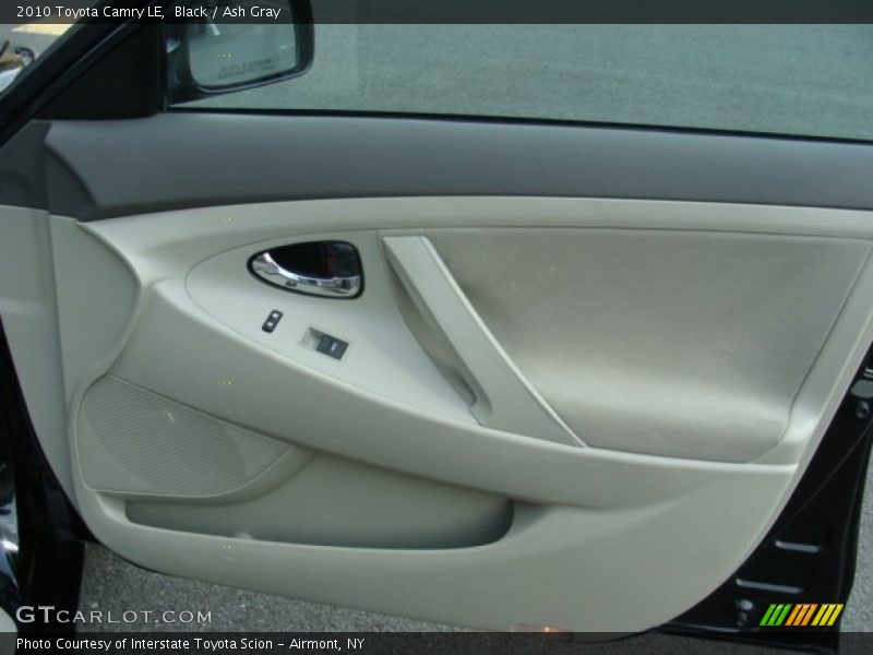 Black / Ash Gray 2010 Toyota Camry LE