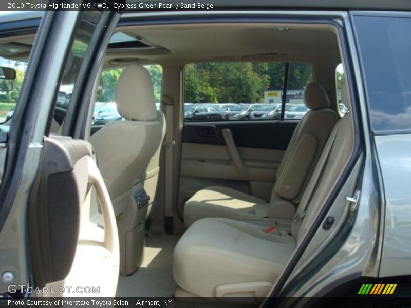 Cypress Green Pearl / Sand Beige 2010 Toyota Highlander V6 4WD