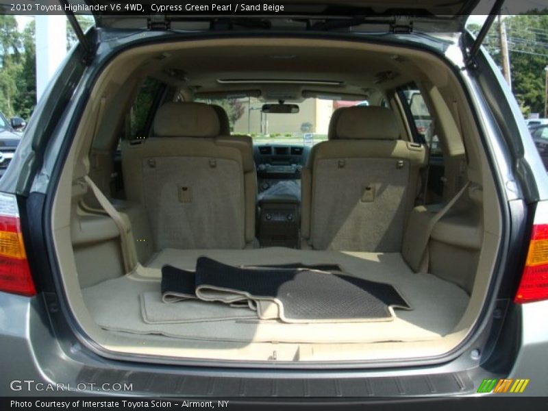 Cypress Green Pearl / Sand Beige 2010 Toyota Highlander V6 4WD