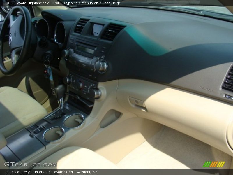 Cypress Green Pearl / Sand Beige 2010 Toyota Highlander V6 4WD
