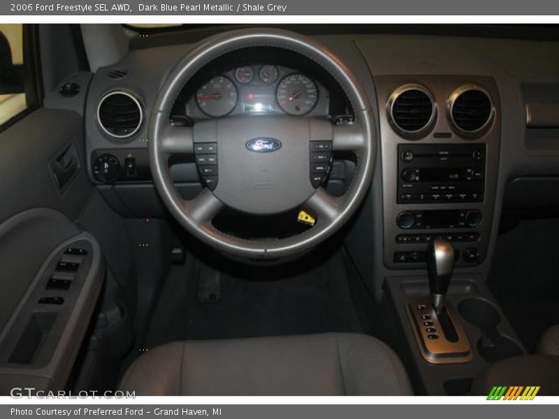 Dark Blue Pearl Metallic / Shale Grey 2006 Ford Freestyle SEL AWD