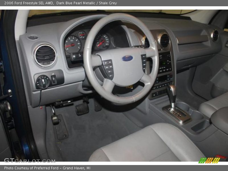Dark Blue Pearl Metallic / Shale Grey 2006 Ford Freestyle SEL AWD