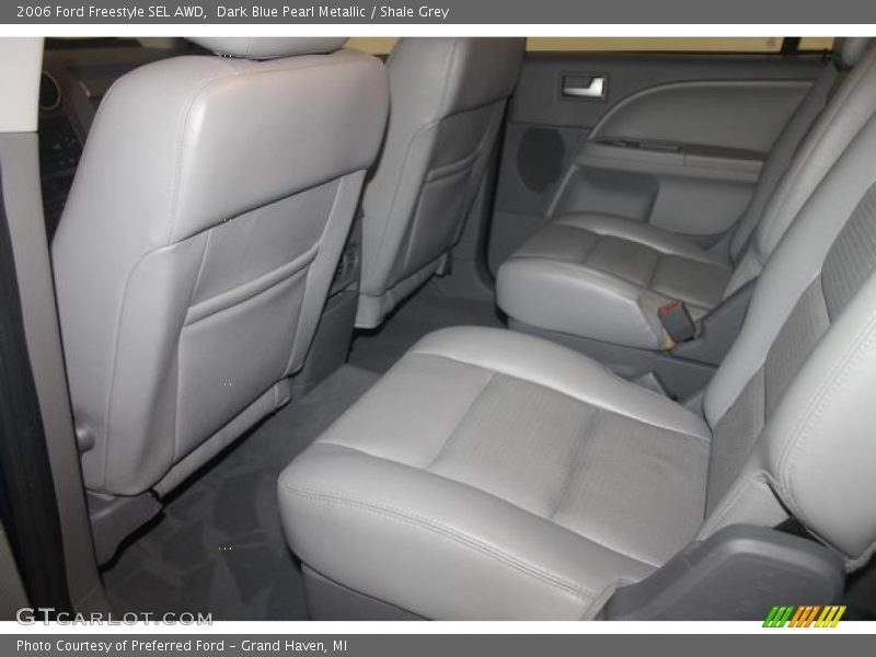 Dark Blue Pearl Metallic / Shale Grey 2006 Ford Freestyle SEL AWD