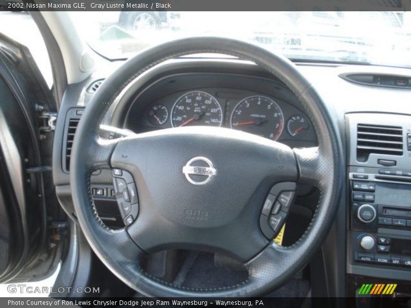 Gray Lustre Metallic / Black 2002 Nissan Maxima GLE