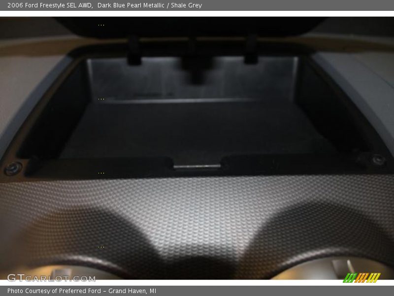 Dark Blue Pearl Metallic / Shale Grey 2006 Ford Freestyle SEL AWD