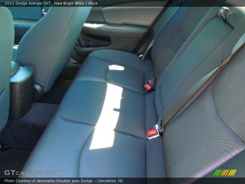 New Bright White / Black 2013 Dodge Avenger SXT