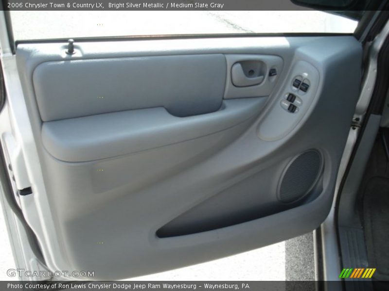Bright Silver Metallic / Medium Slate Gray 2006 Chrysler Town & Country LX