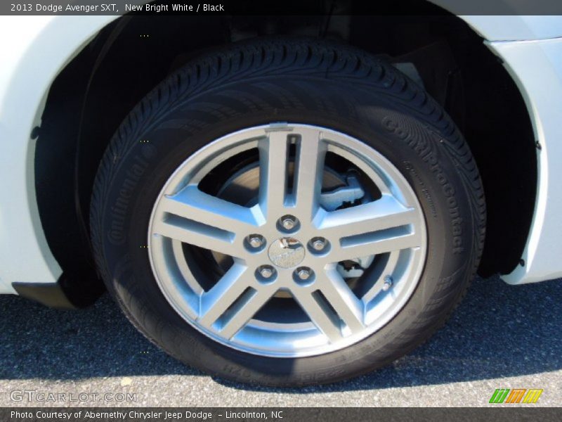 New Bright White / Black 2013 Dodge Avenger SXT