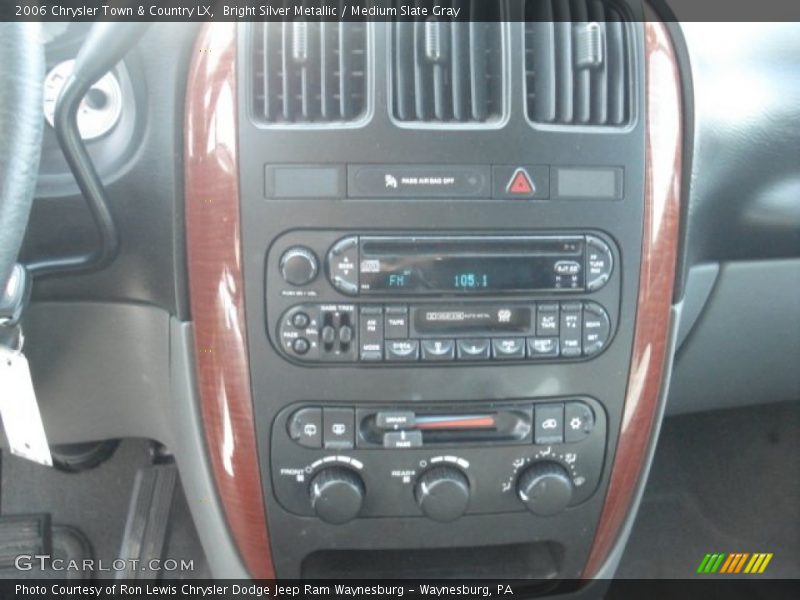 Bright Silver Metallic / Medium Slate Gray 2006 Chrysler Town & Country LX