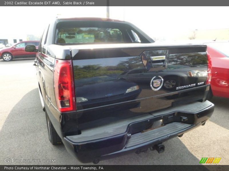 Sable Black / Shale 2002 Cadillac Escalade EXT AWD