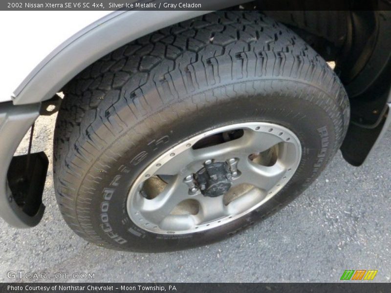 Silver Ice Metallic / Gray Celadon 2002 Nissan Xterra SE V6 SC 4x4
