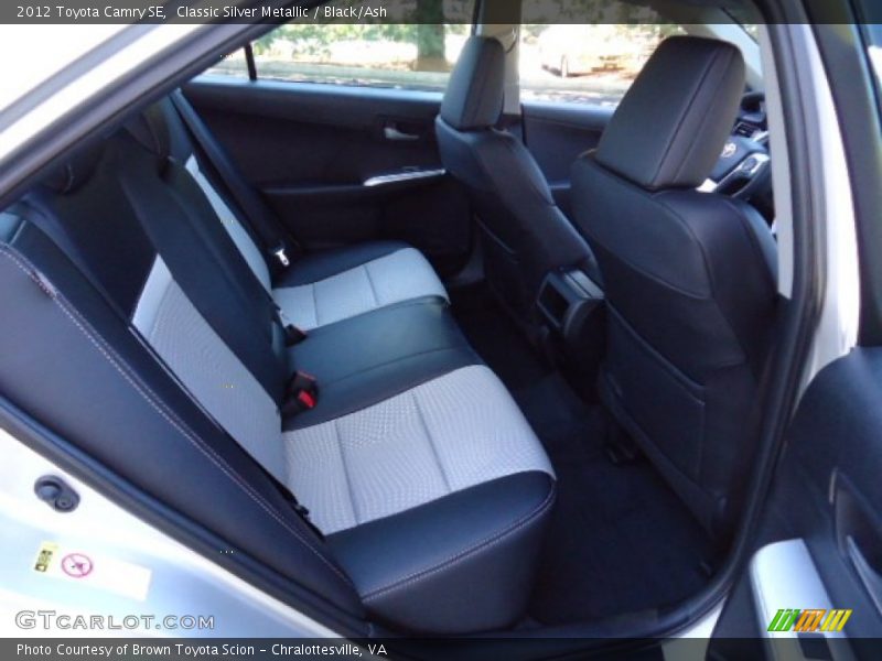 Classic Silver Metallic / Black/Ash 2012 Toyota Camry SE