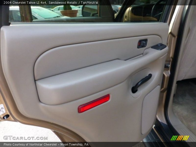 Sandalwood Metallic / Tan/Neutral 2004 Chevrolet Tahoe LS 4x4