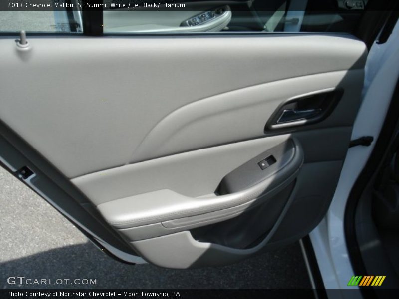 Summit White / Jet Black/Titanium 2013 Chevrolet Malibu LS