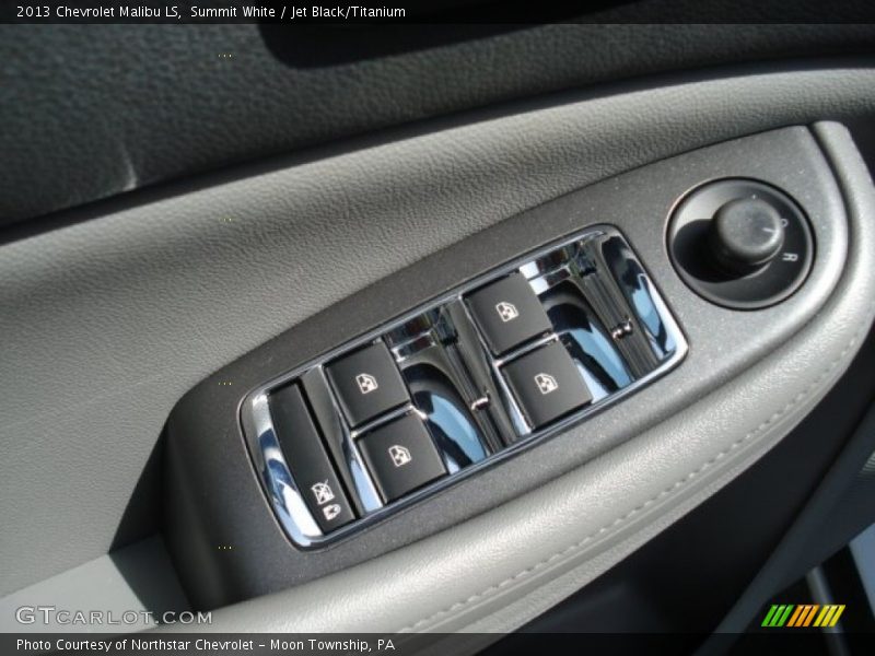 Summit White / Jet Black/Titanium 2013 Chevrolet Malibu LS