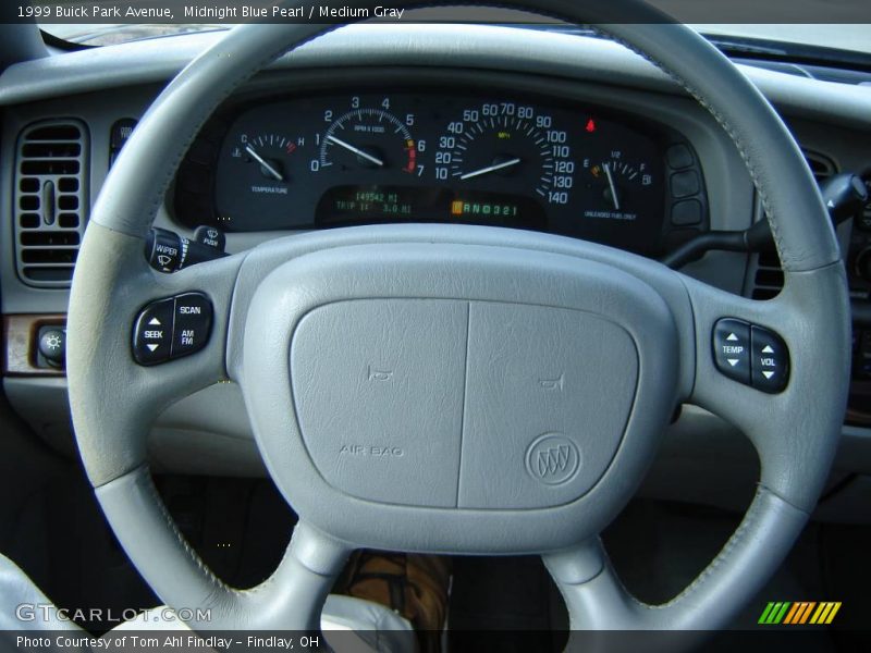 Midnight Blue Pearl / Medium Gray 1999 Buick Park Avenue